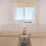 Edificio La Reina דירה *