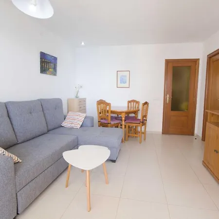 Edificio La Reina Apartamento