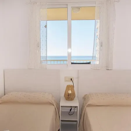 Edificio La Reina Apartment *
