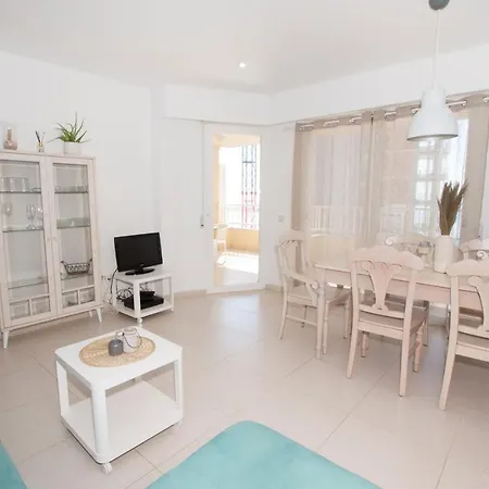 Apartamento Edificio La Reina