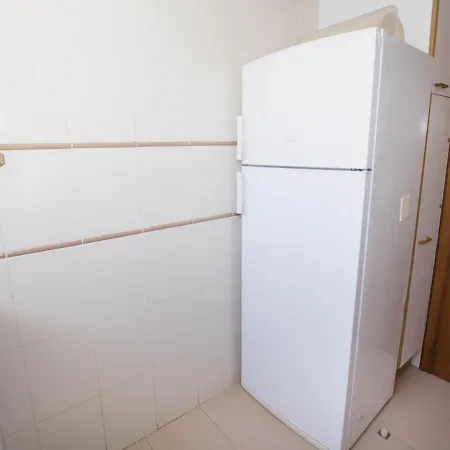 Edificio La Reina Appartement