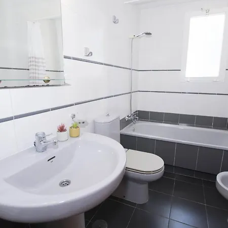 Apartamento Edificio La Reina